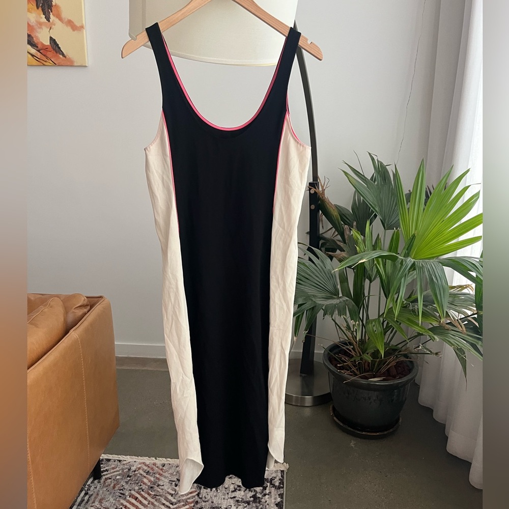 Aritzia Wilfred Seri Midi Dress